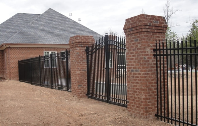 Fencing Raleigh NC  Vinyl, Wood, Aluminum Fence Installation